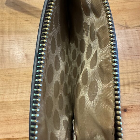 KATE SPADE Leather Wristlet/Clutch with Gold Details - Picture 4 of 4